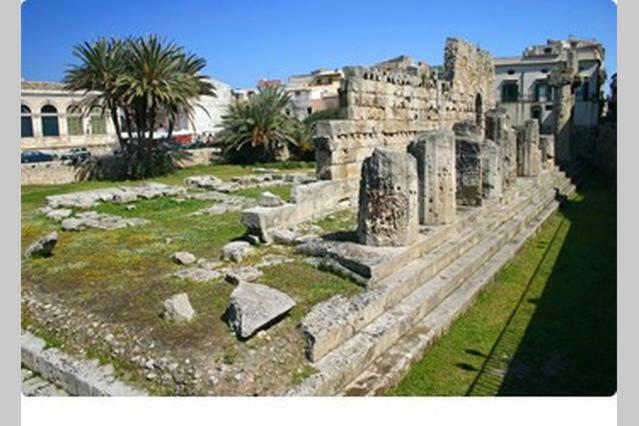 Domus 1333 Al Duomo Villa Szirakúza Kültér fotó